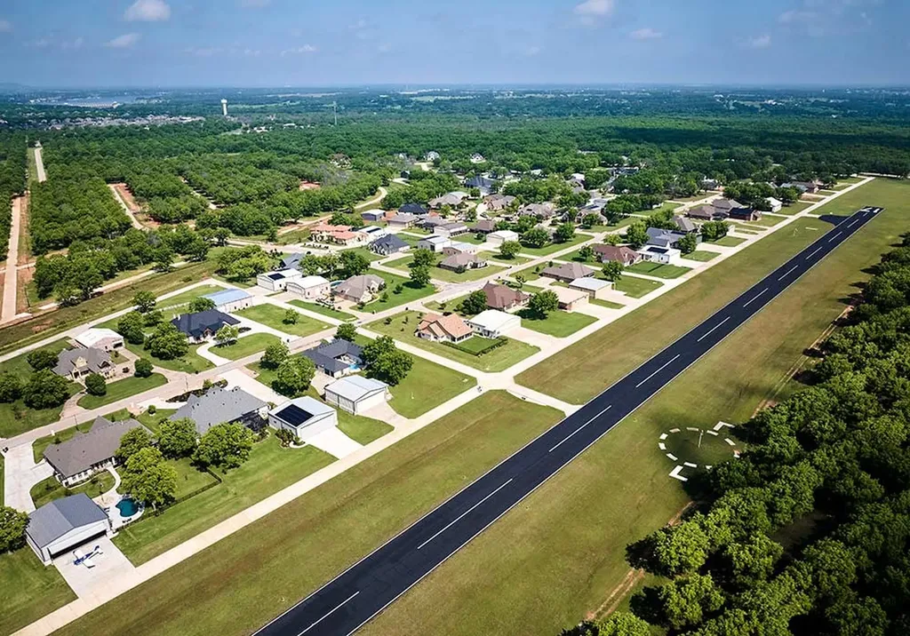 1336 Cirrus Loop Granbury TX 76049