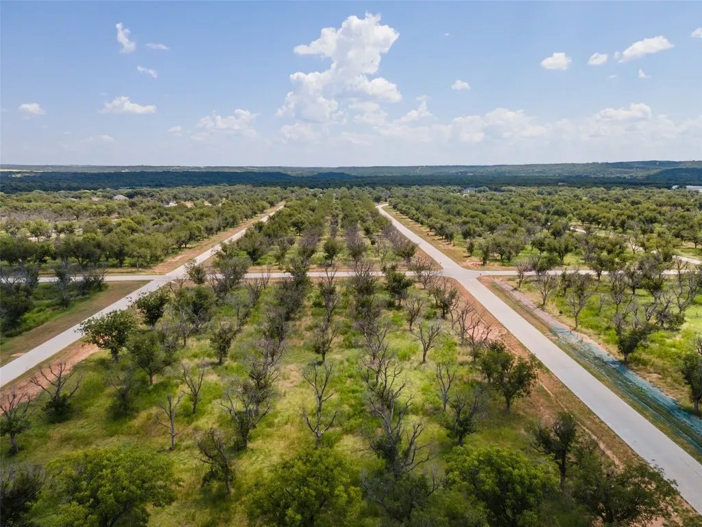 1336 Cirrus Loop Granbury TX 76049