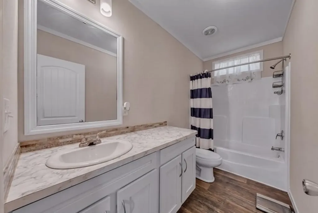 3810 Silver Creek Court Granbury TX 76048