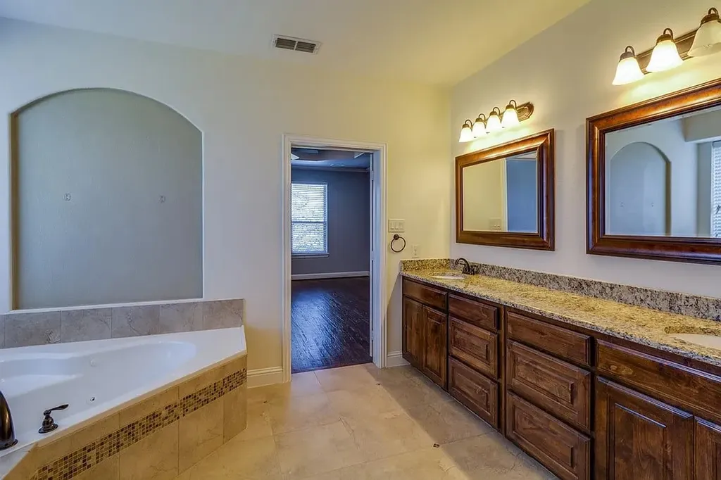 2603 Borama Drive Irving TX 75062