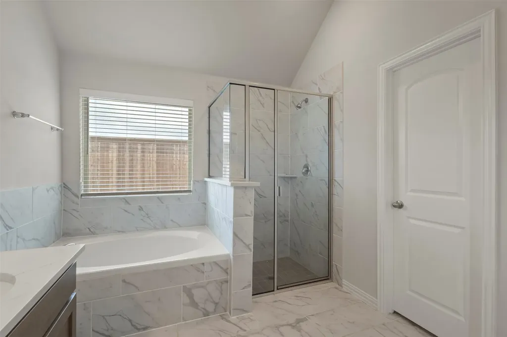 1072 Tara Court Haslet TX 76052