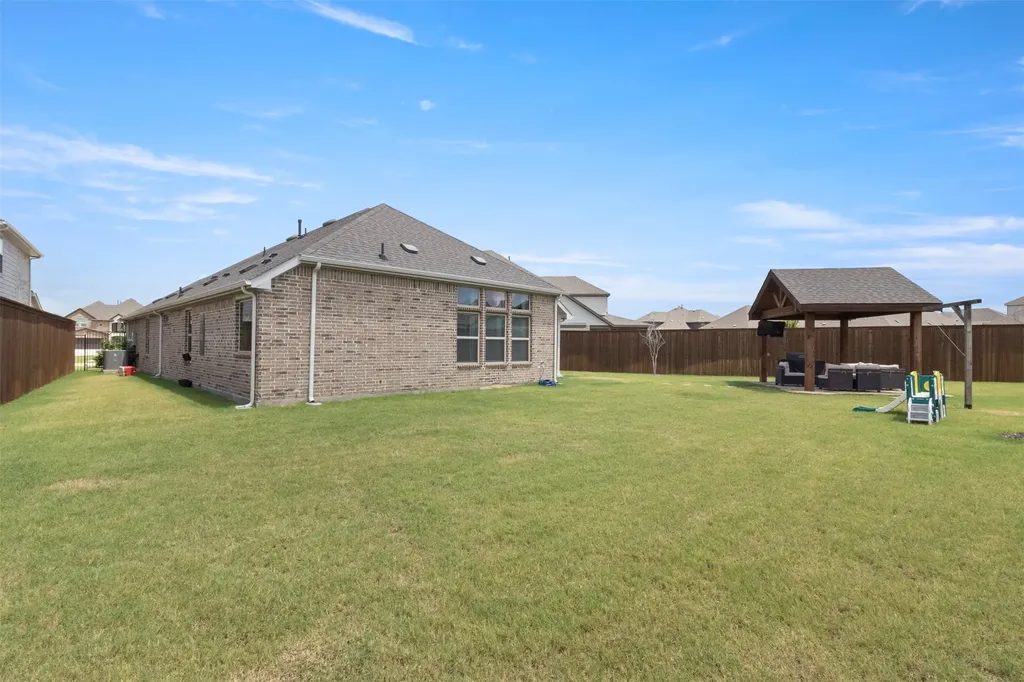 1072 Tara Court Haslet TX 76052