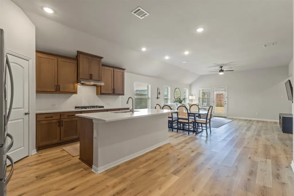 1072 Tara Court Haslet TX 76052