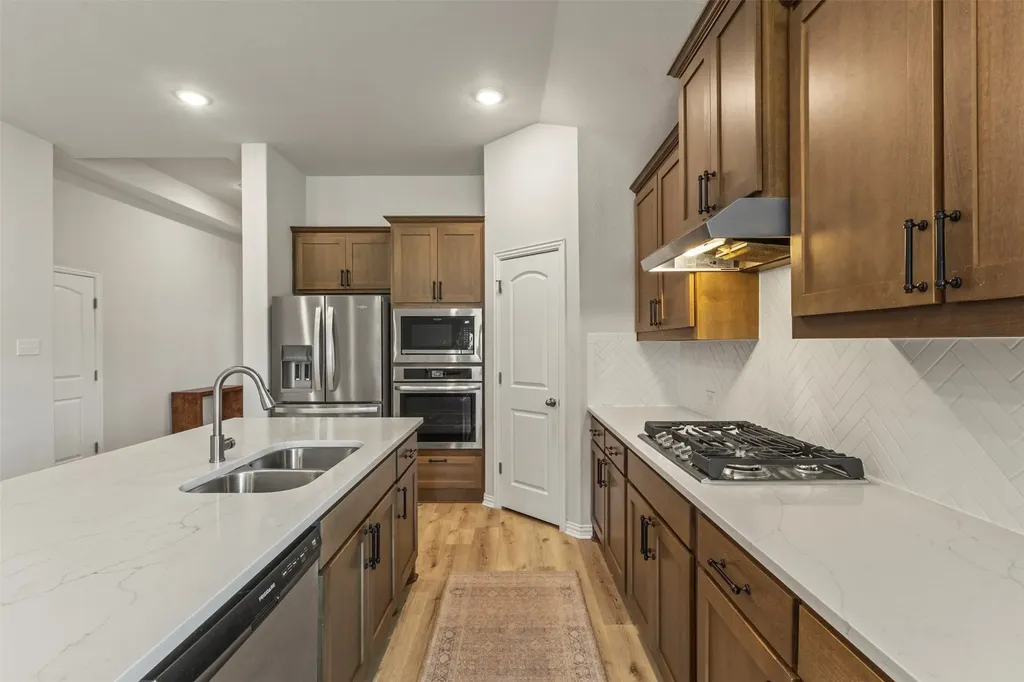 1072 Tara Court Haslet TX 76052