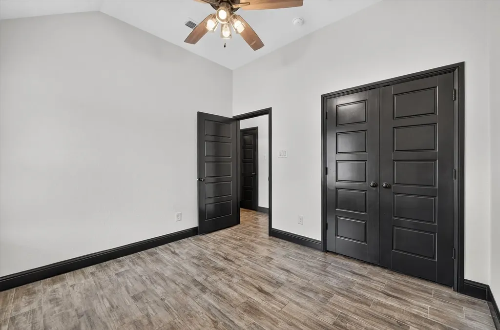 106 Clover Circle Weatherford TX 76086