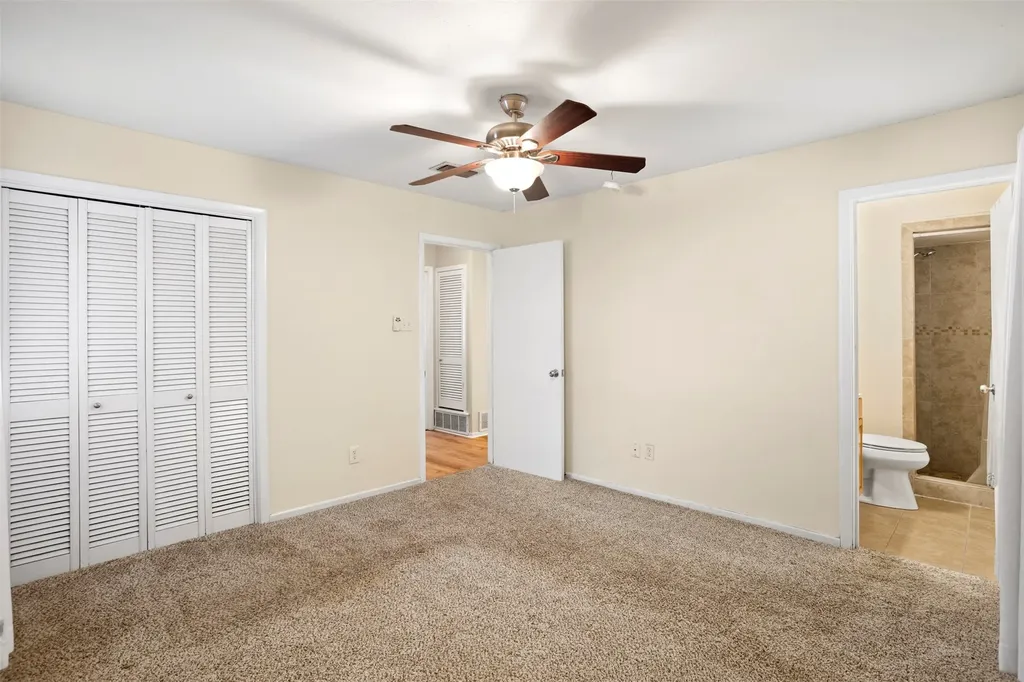 305 NE Todd Street Burleson TX 76028