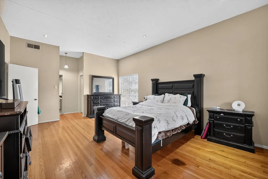 10437 High Hollows Drive Dallas TX 75230