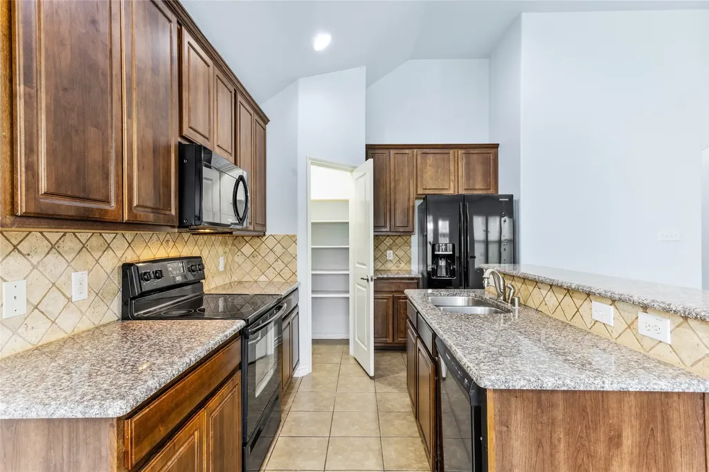 11901 Summer Springs Drive Frisco TX 75036