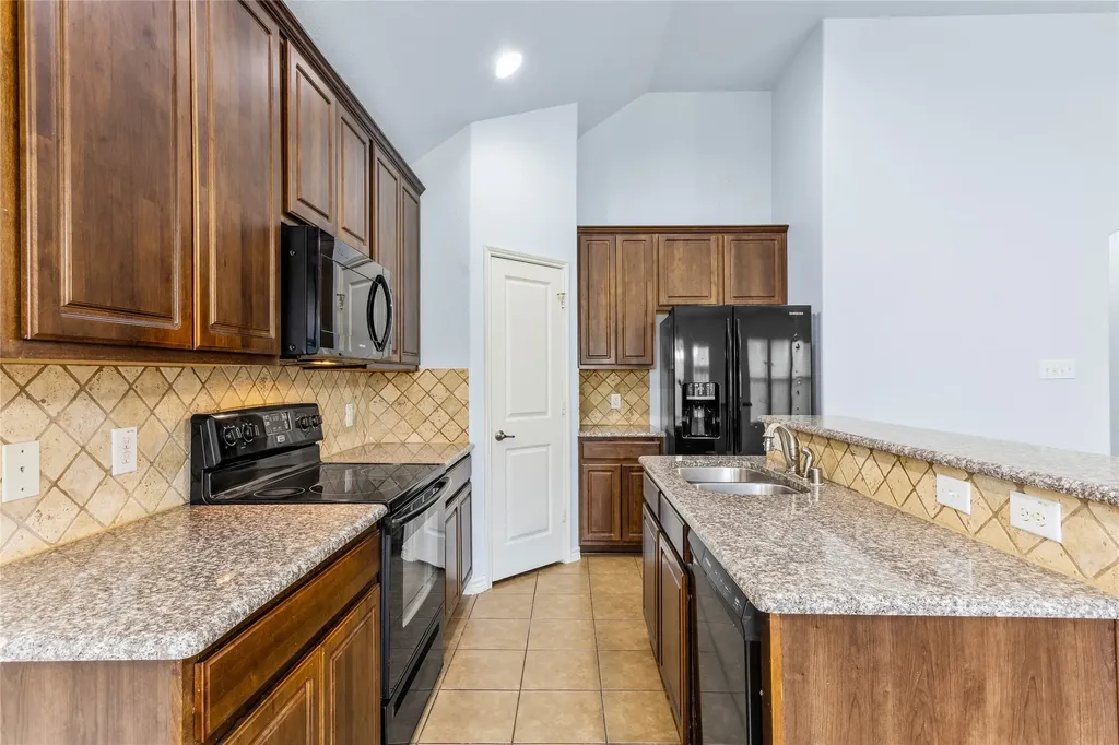 11901 Summer Springs Drive Frisco TX 75036