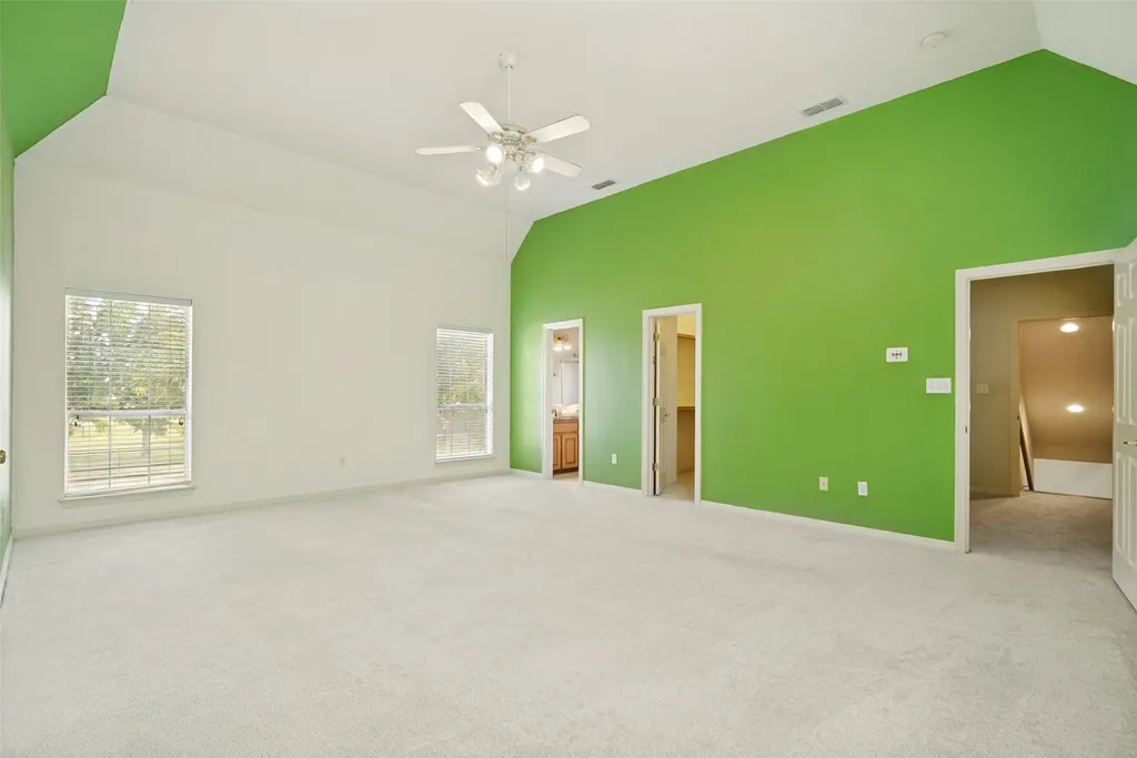 9709 Divot Drive Granbury TX 76049