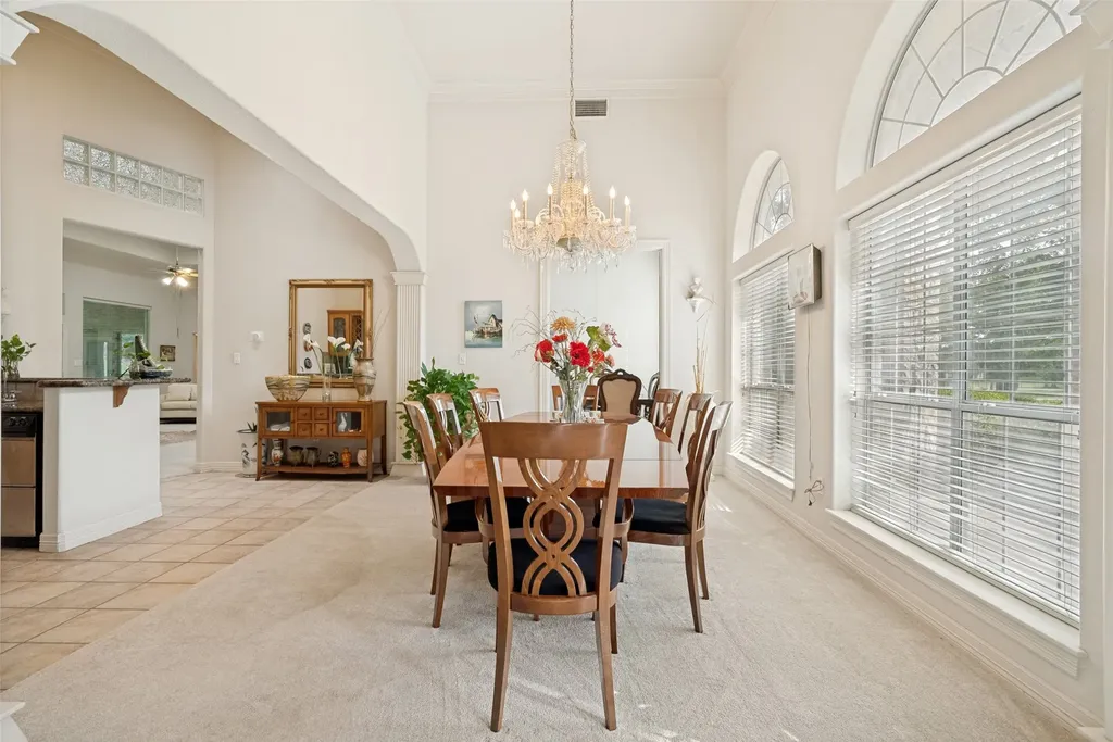 9709 Divot Drive Granbury TX 76049