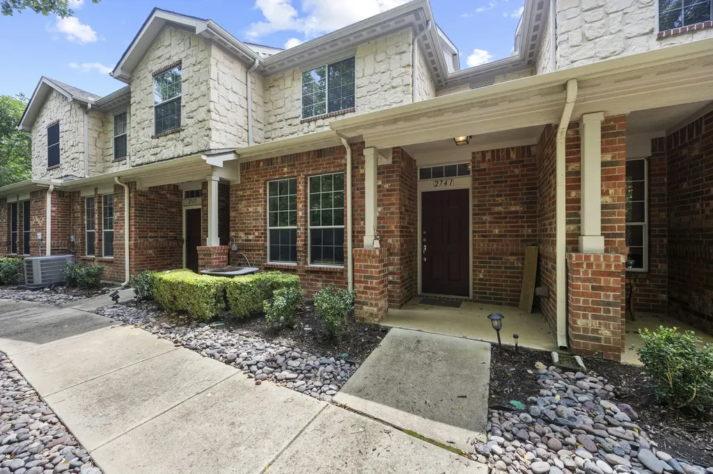2741 Olympic Park Drive Grand Prairie TX 75050