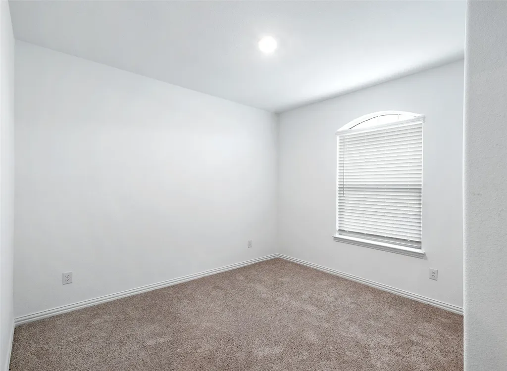 537 Robinson Way Fate TX 75189