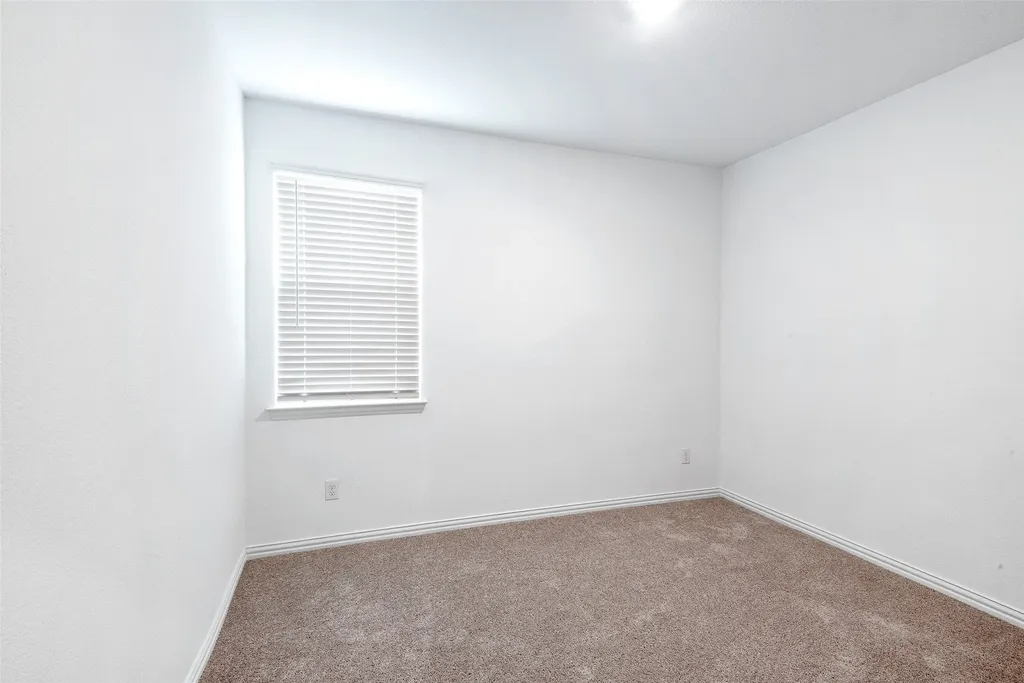 537 Robinson Way Fate TX 75189