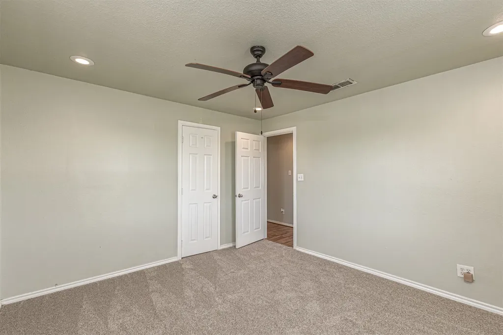2721 Fm 2649 Lone Oak TX 75453