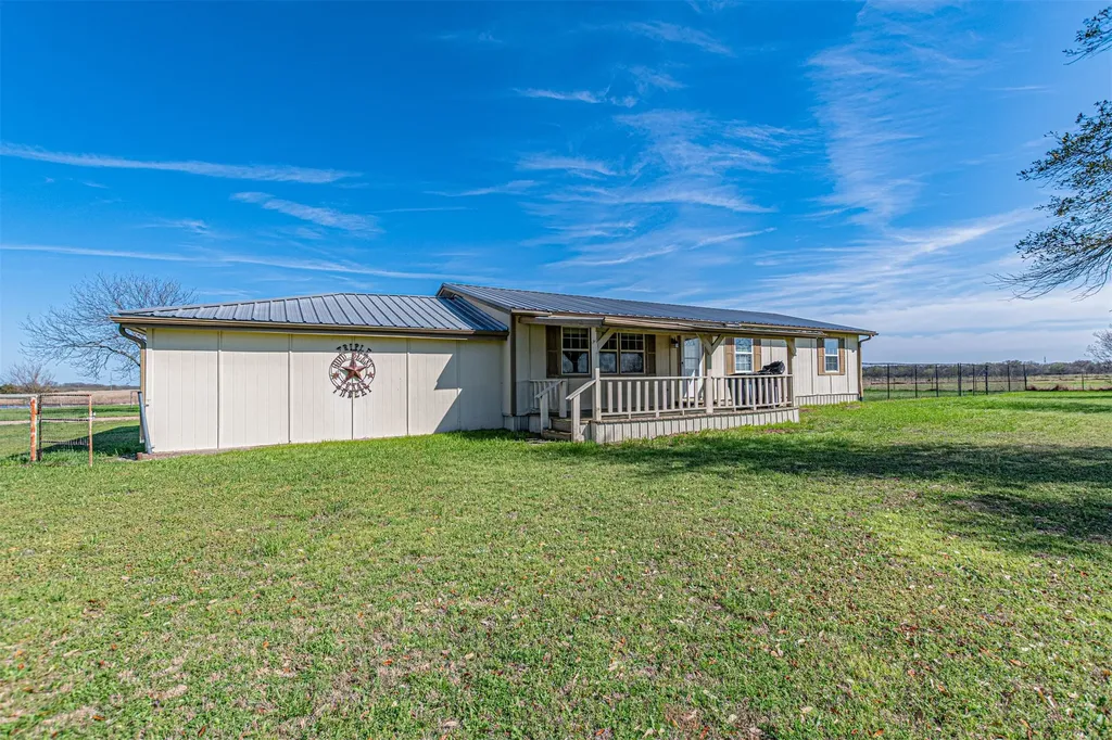 2721 Fm 2649 Lone Oak TX 75453