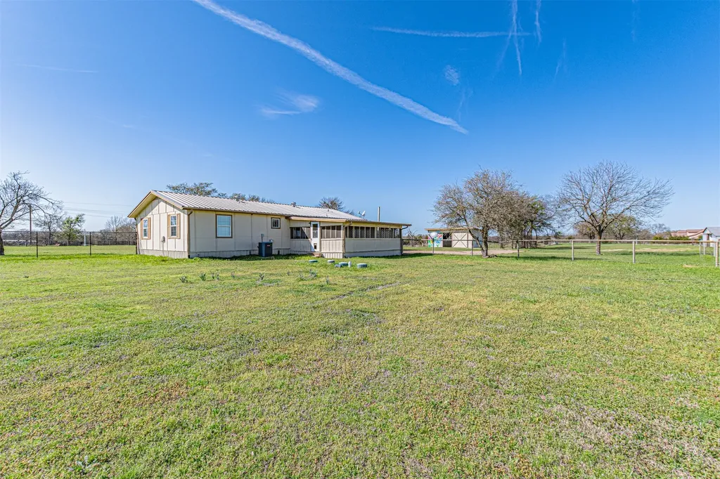 2721 Fm 2649 Lone Oak TX 75453
