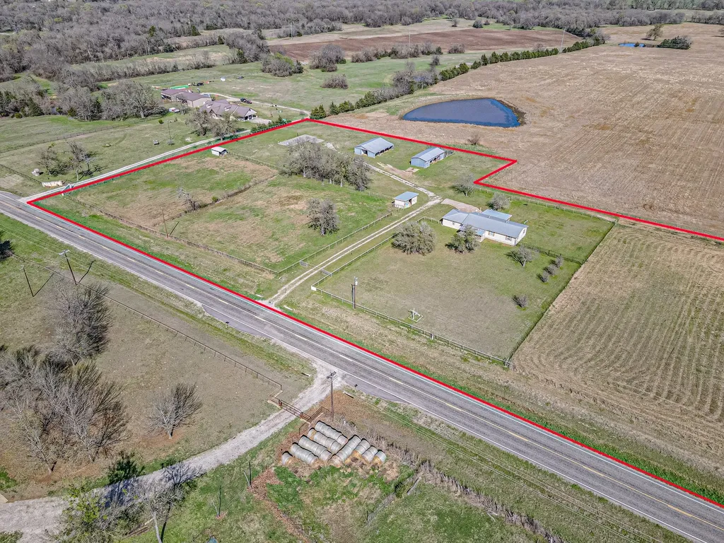 2721 Fm 2649 Lone Oak TX 75453