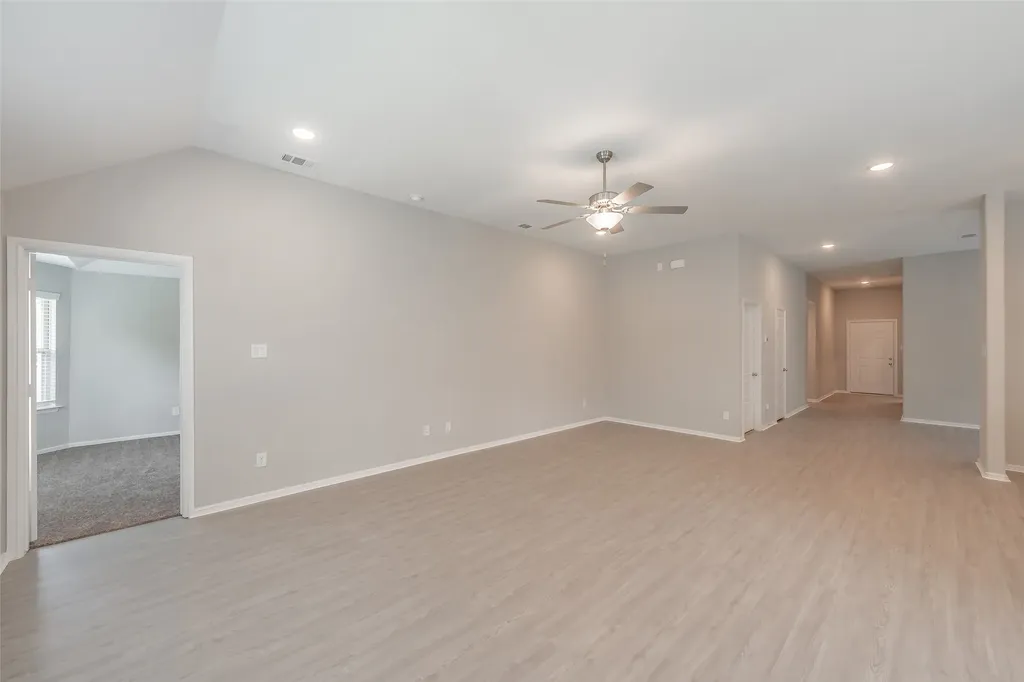 1207 Putnam Street Mansfield TX 76063
