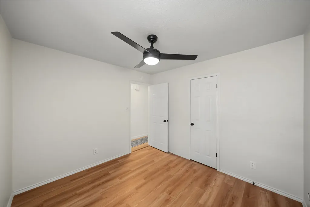 6245 Stardust Drive S Watauga TX 76148