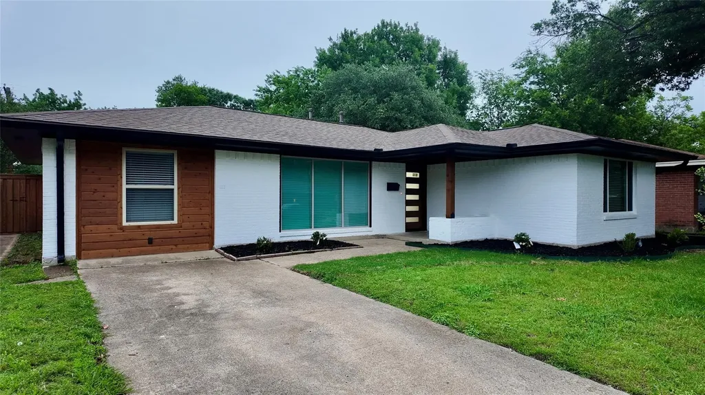 11343 Lippitt Dallas TX 75218