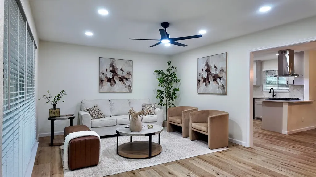 11343 Lippitt Dallas TX 75218