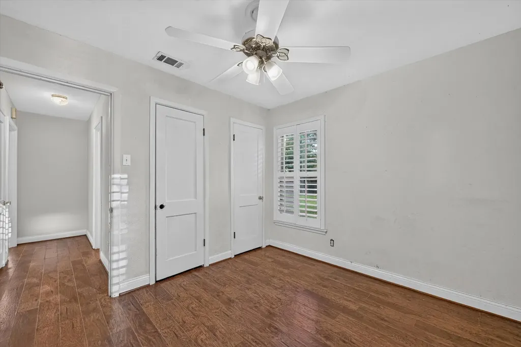 1613 Pat Drive Dallas TX 75228