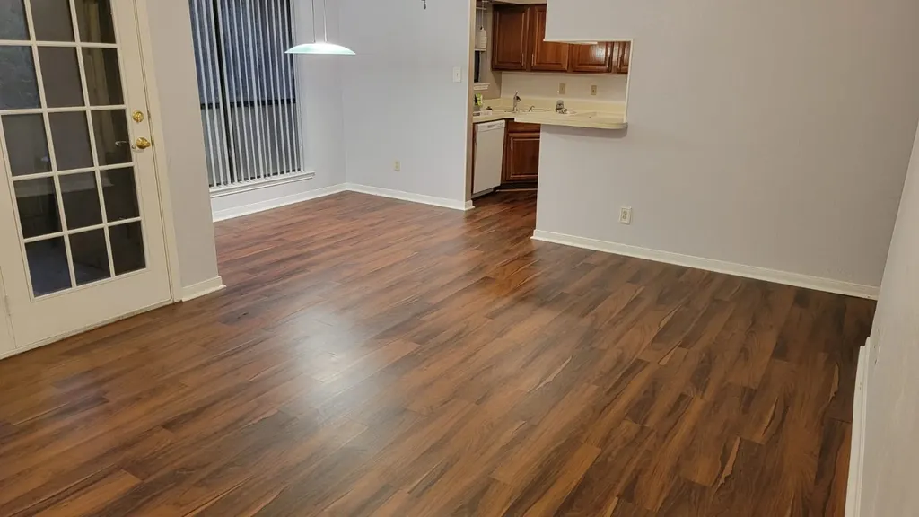 2103 Friendly Drive Arlington TX 76011