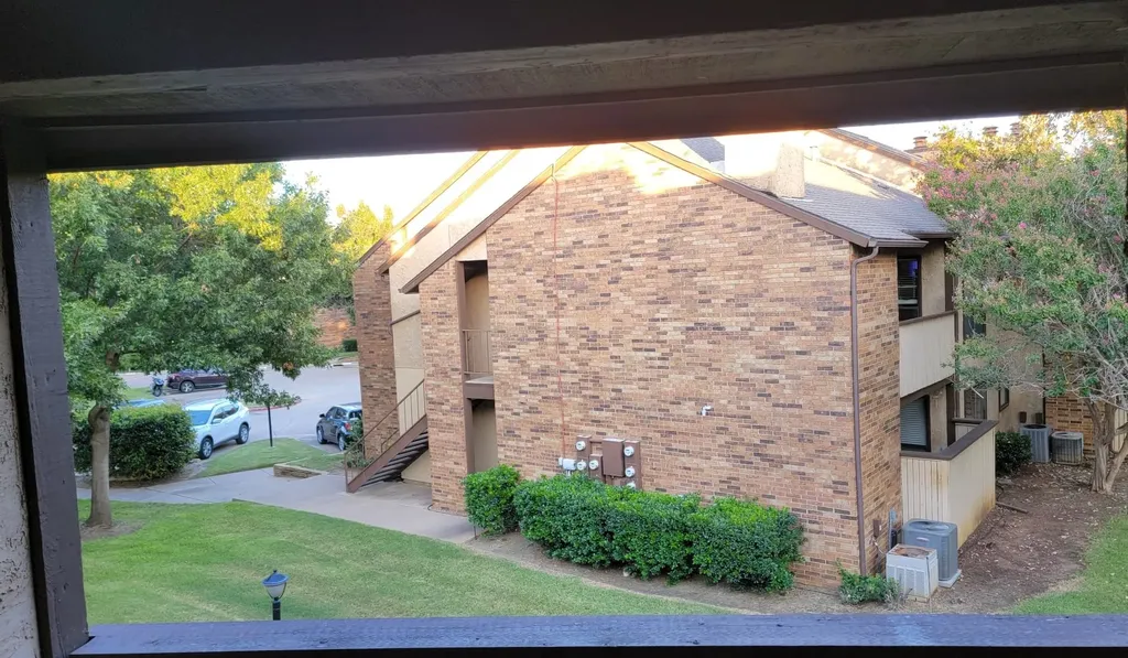 2103 Friendly Drive Arlington TX 76011