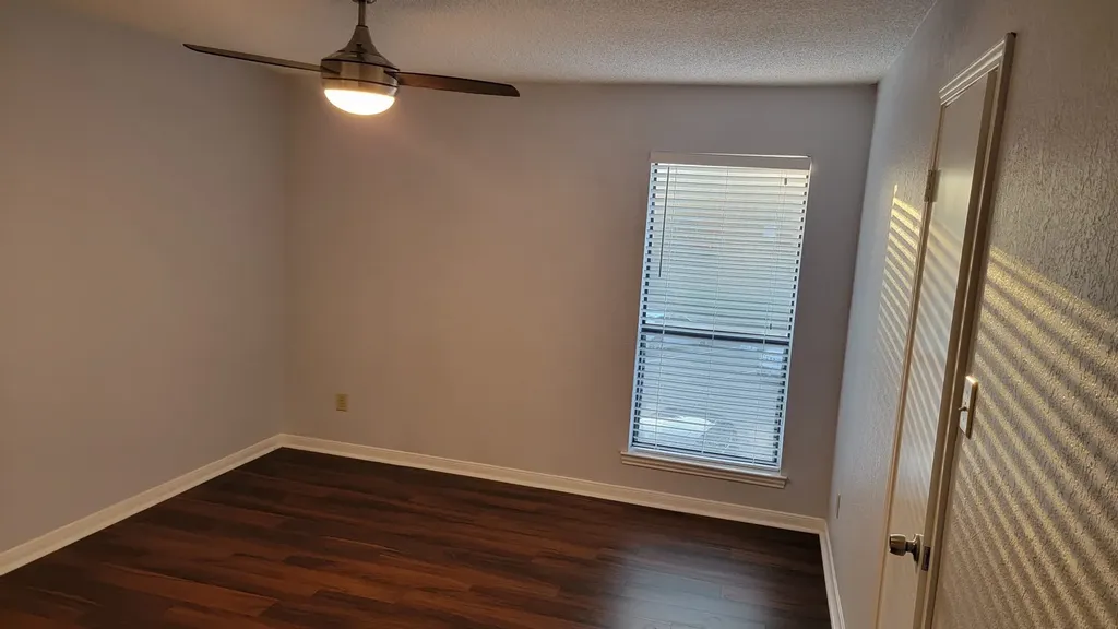 2103 Friendly Drive Arlington TX 76011
