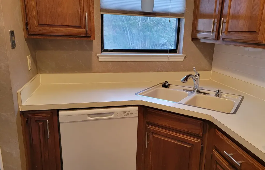 2103 Friendly Drive Arlington TX 76011
