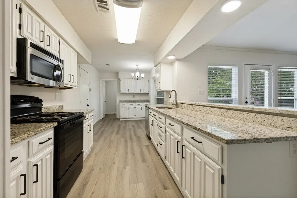 3013 Majestic Court Garland TX 75040