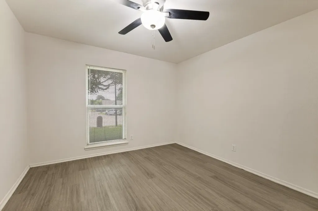 3013 Majestic Court Garland TX 75040
