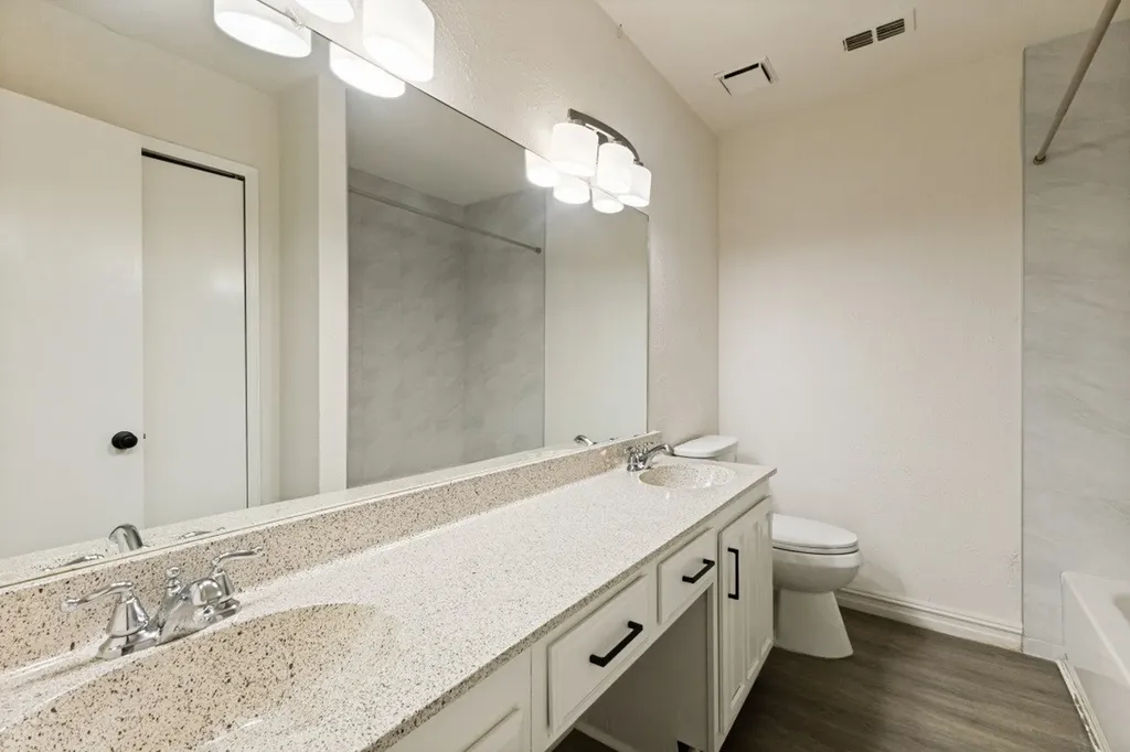 3013 Majestic Court Garland TX 75040
