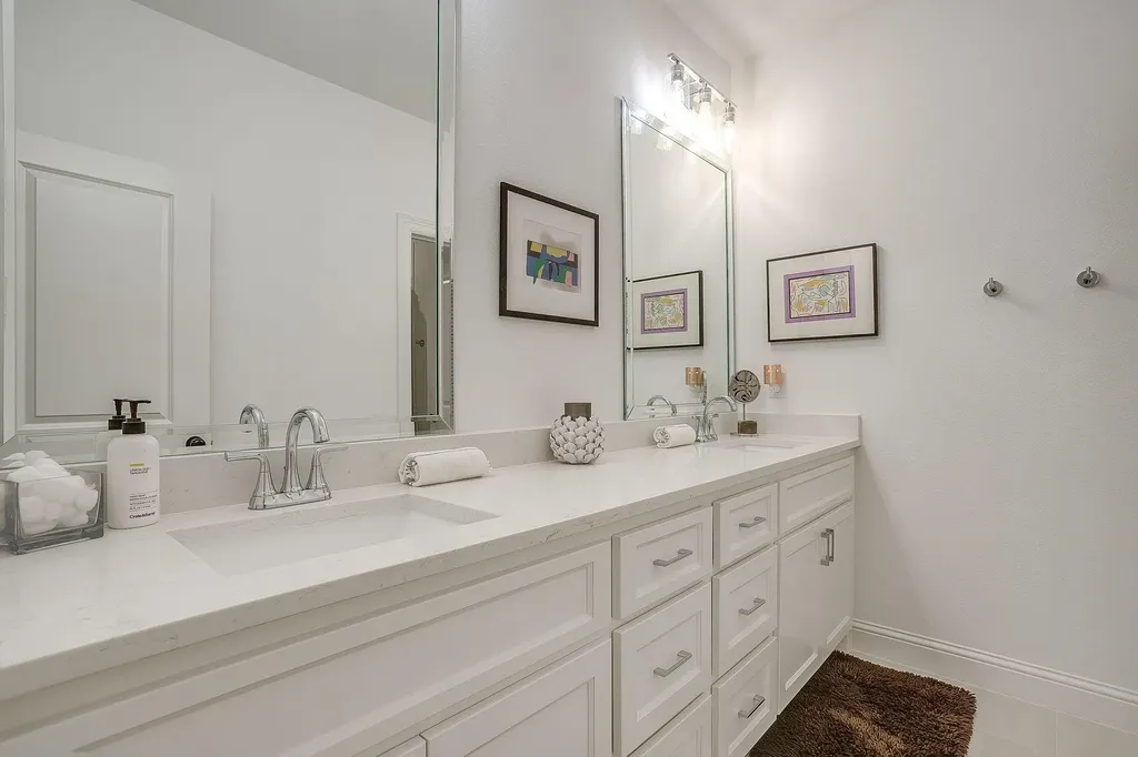 413 Kestrel Court Aledo TX 76008
