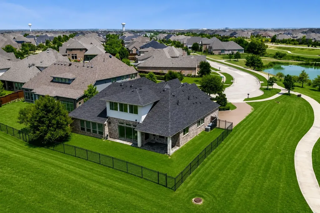 4550 Honeyvine Lane Prosper TX 75078