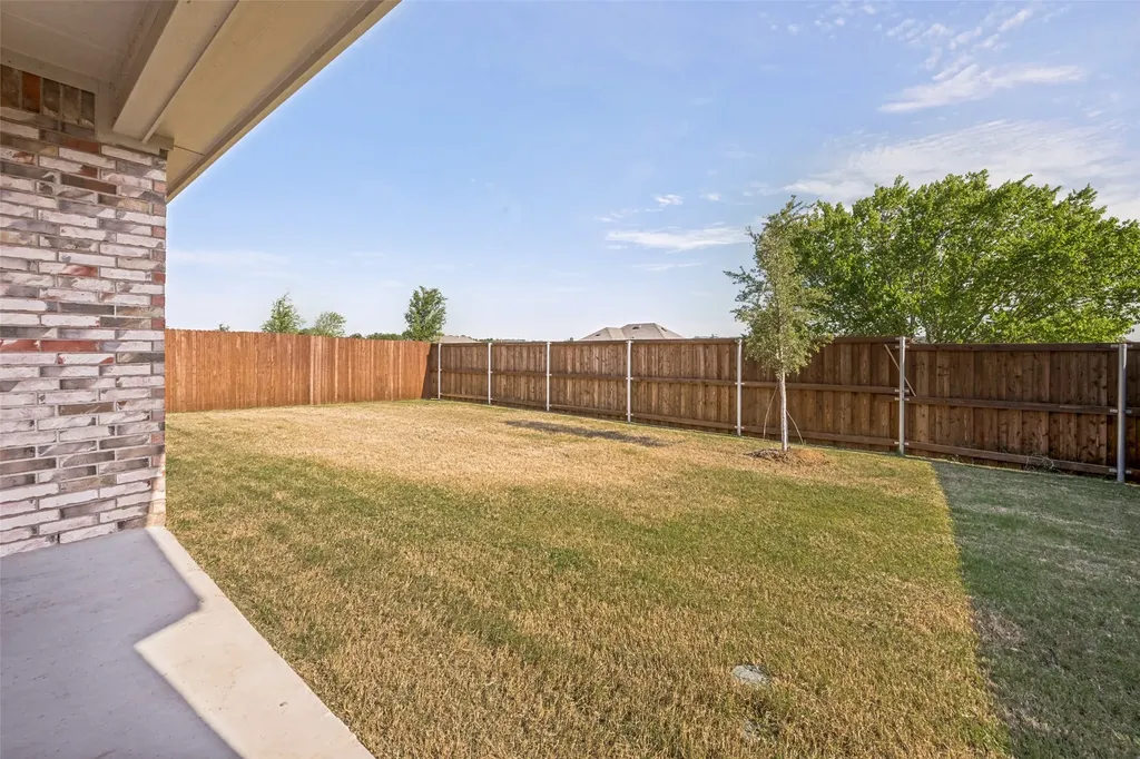 8136 Trudy Lane Fort Worth TX 76120