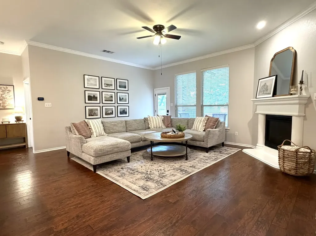 6506 Bluebird Drive Arlington TX 76001