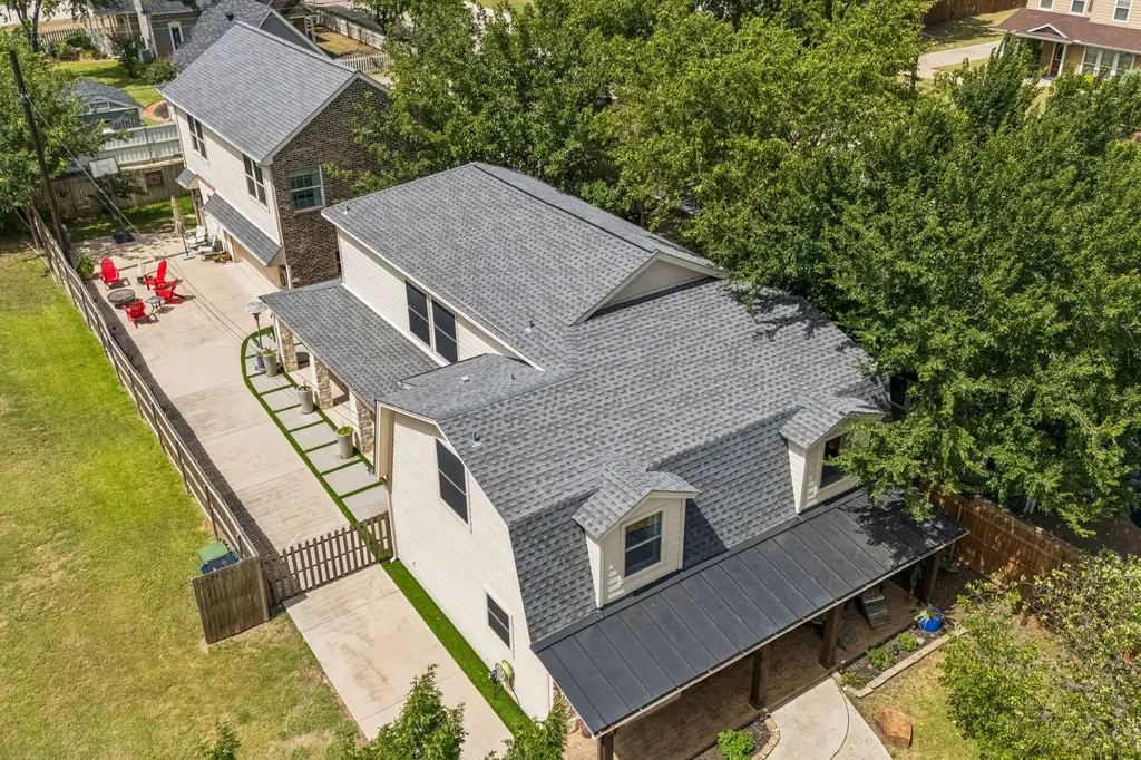 302 Denton Drive Roanoke TX 76262
