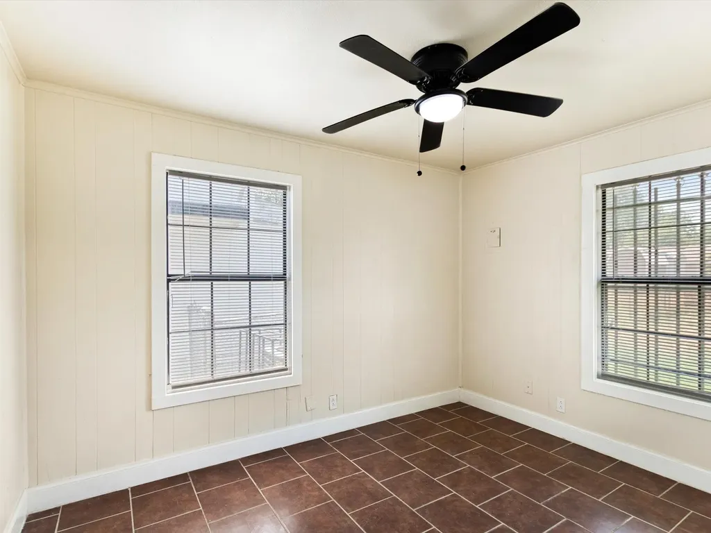 3700 Griggs Avenue Fort Worth TX 76119