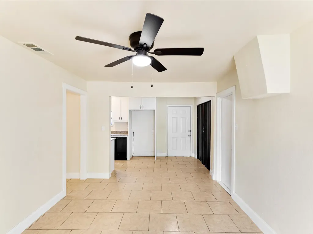 3700 Griggs Avenue Fort Worth TX 76119