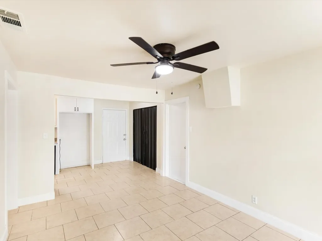 3700 Griggs Avenue Fort Worth TX 76119
