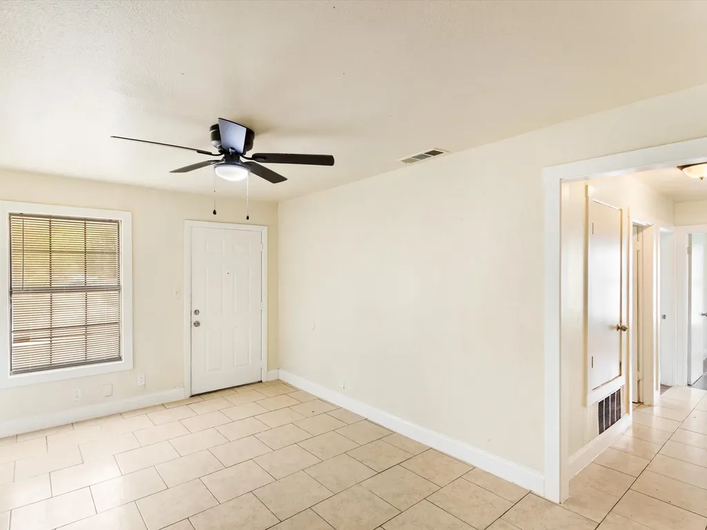 3700 Griggs Avenue Fort Worth TX 76119