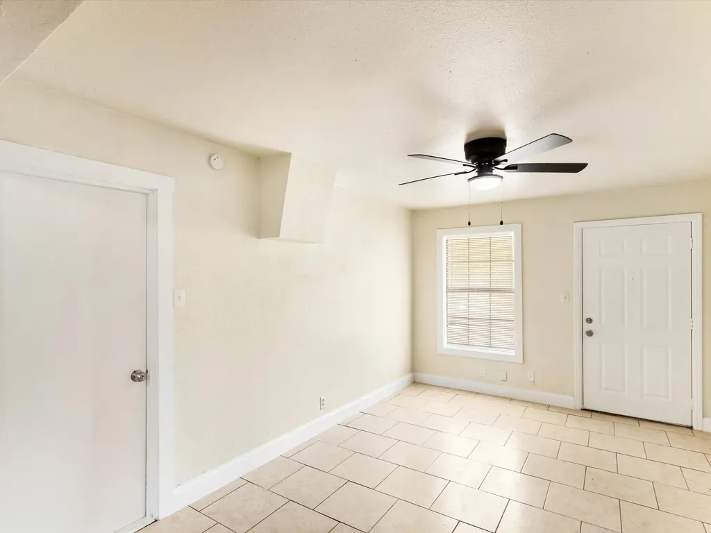 3700 Griggs Avenue Fort Worth TX 76119