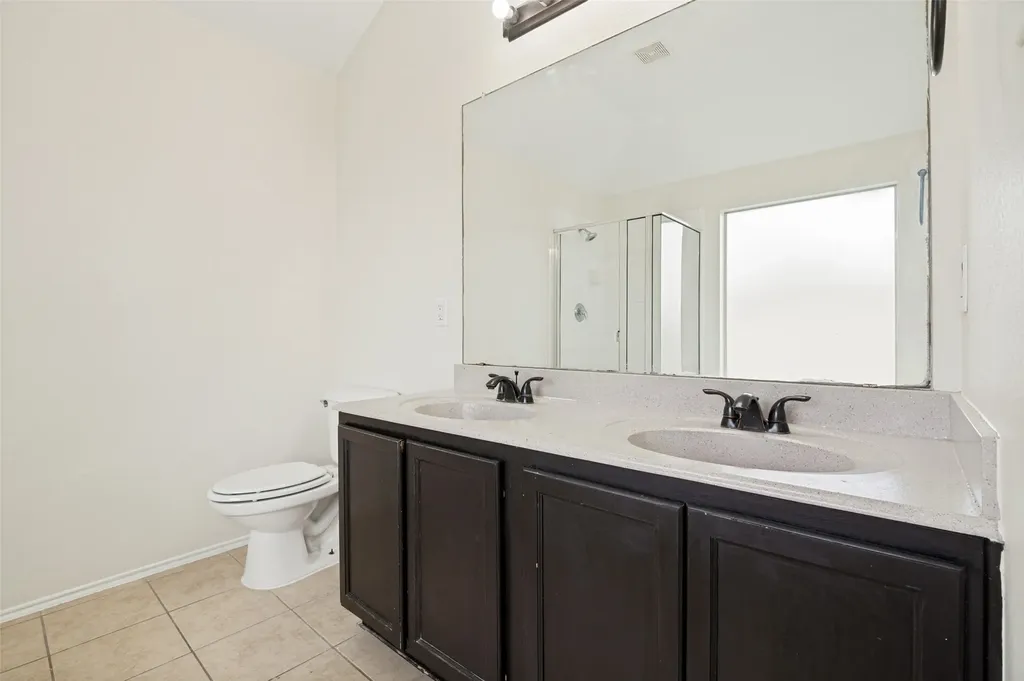 614 Hearthstone Drive Lancaster TX 75146