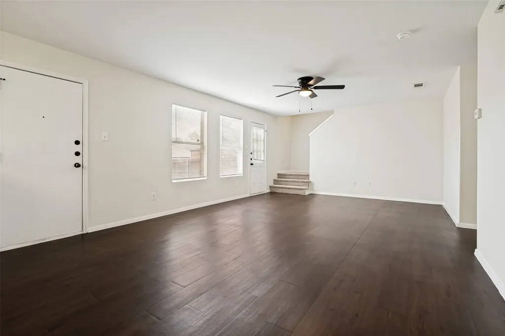 614 Hearthstone Drive Lancaster TX 75146