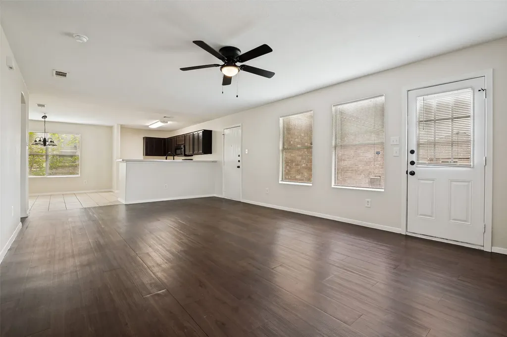 614 Hearthstone Drive Lancaster TX 75146