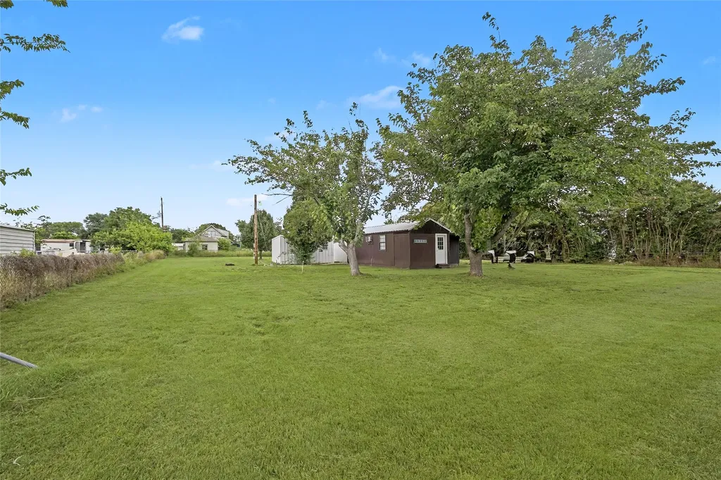 1304 Terry Drive Willow Park TX 76008