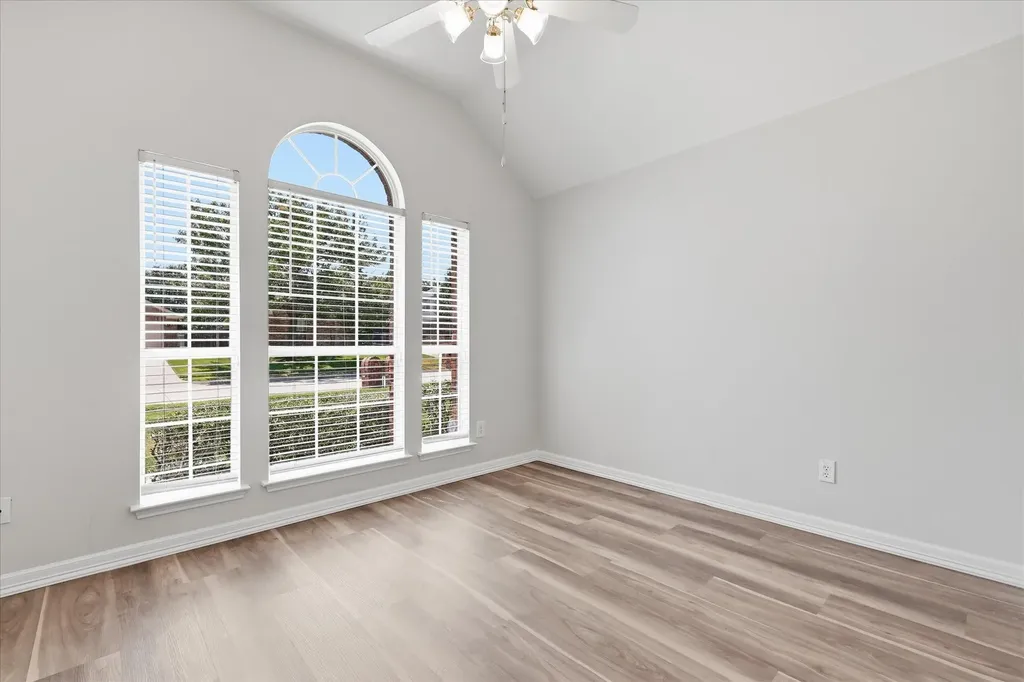 1204 Wentwood Drive Corinth TX 76210