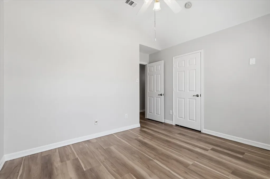 1204 Wentwood Drive Corinth TX 76210